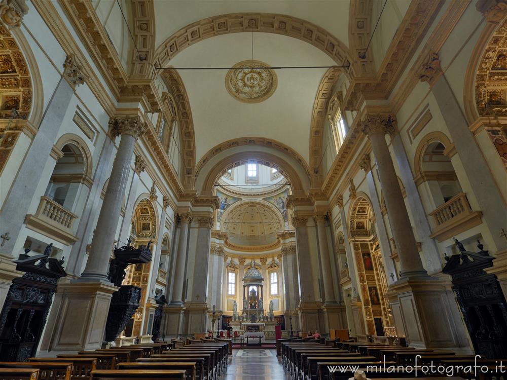 Milan (Italy) - Interior of the Church of San Fedele